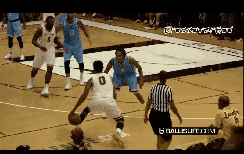 诺伊尔：补时进2球让大家松一口气，是否续约明年3月再考虑（诺伊尔：伤停补时连进两球缓解压力，续约事宜暂定明年3月再议）