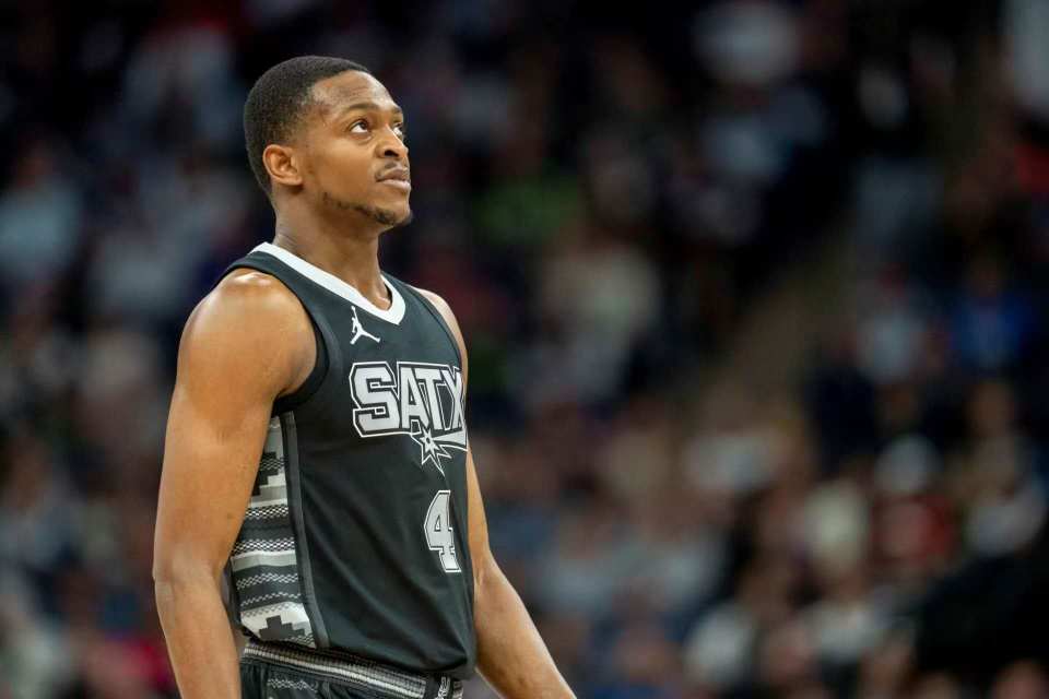 澳超前瞻：珀斯光荣豪取三连胜，悉尼FC核心罗里伤缺（澳超前瞻：珀斯光荣势如破竹三连胜在手，悉尼FC核心罗里因伤缺席）