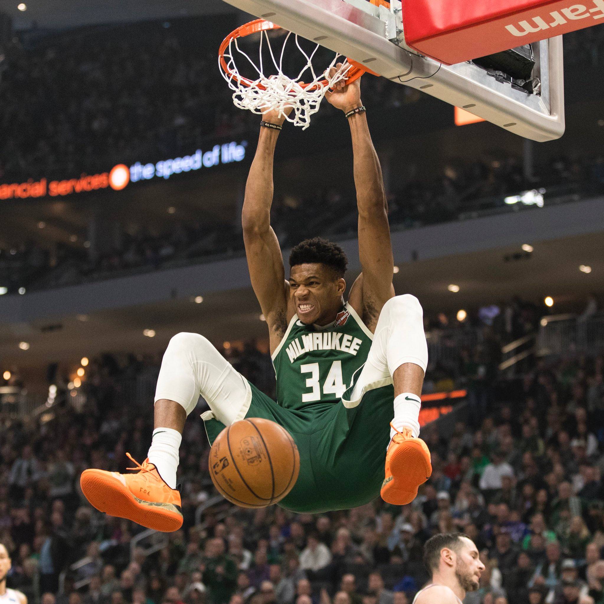 博主：在本轮英超艰难战胜狼队后，赖斯向着队友大发雷霆（博主爆料：英超险胜狼队后，赖斯怒斥队友）