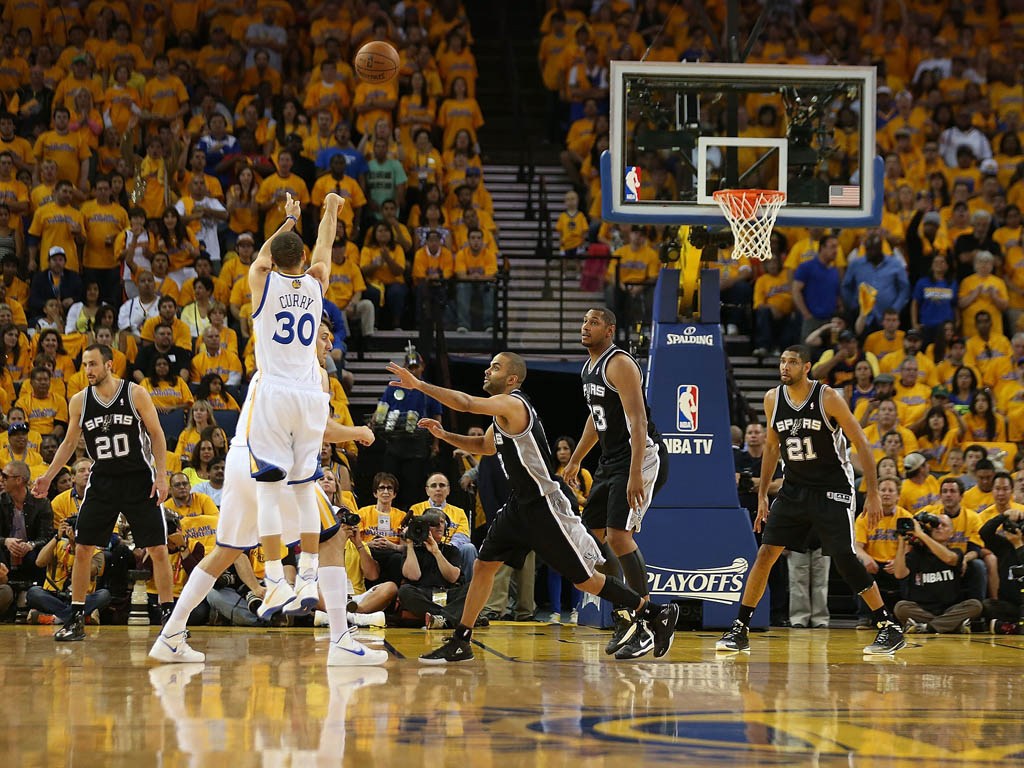 马刺豪取7连胜，创造他们自2018-19赛季以来最长连胜（马刺强势斩获七连胜，创下自2018-19赛季以来最长连胜纪录）